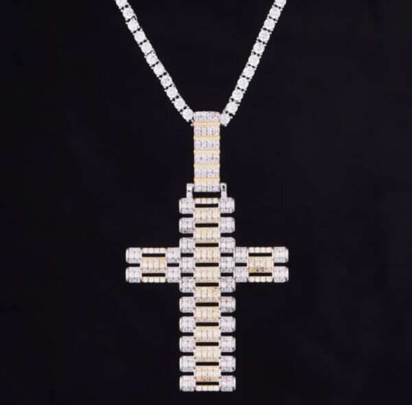 Iced Link Cross Pendant in 925 Sterling Silver For Men Tennis pendant iced out pendant hip hop pendant Silver Pendant