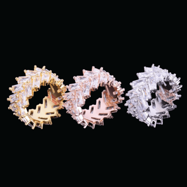 15_9a06aff4-3796-49ad-aa0d-140976a4e196_900x BAGUETTE EDITION MOSSINIGHT DIAMOND RING FILLY ICED DIAMOND CLUSTER LUXURY RING