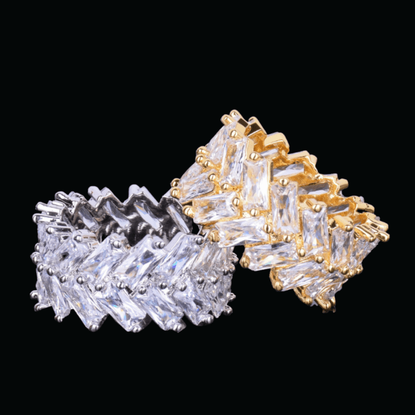 9_54b78080-0c46-40b6-b3cc-47be04b47047_900x BAGUETTE EDITION MOSSINIGHT DIAMOND RING FILLY ICED DIAMOND CLUSTER LUXURY RING