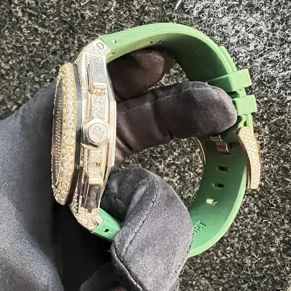 3_e0189af8-d45d-4b33-bd46-7bd25f1812e0_600x600 Audemars Piguet Full Iced Out VVS Diamond Men Watch, Green Silicon Band All Chronology Working 42mm Men Watch