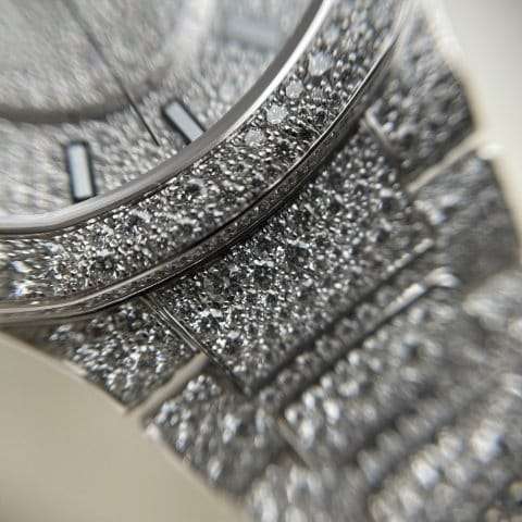 9_37a8f81d-febe-4128-9bc6-fd26bf1b1659_600x600 Patek Philippe Geneve Round VVS Diamond Men Automatic Watch, White Gold Plated Men Watch For Birthday Gift