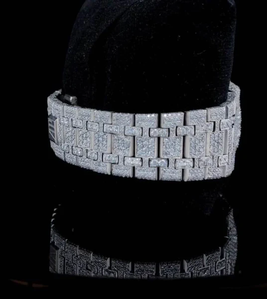 Audemars Piguet Skeleton Full Iced Out VVS Diamond Men Watch, Stainless Steel White Gold Plated Swiss Made Swiss Movement 42mm Men Diamond Watch