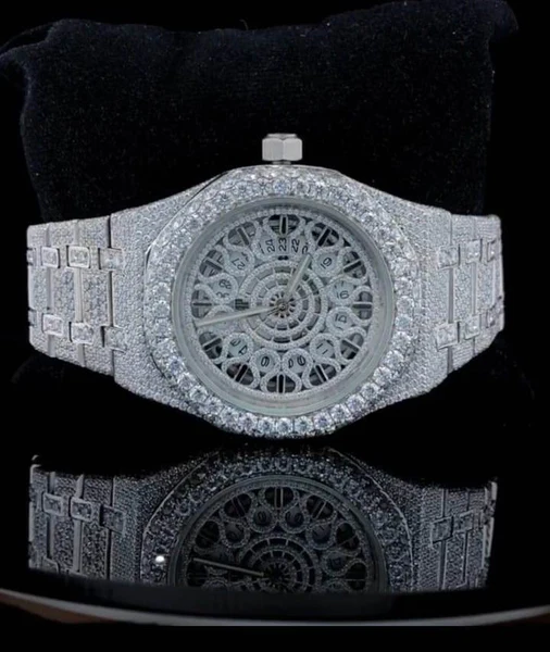 Audemars Piguet Skeleton Full Iced Out VVS Diamond Men Watch, Stainless Steel White Gold Plated Swiss Made Swiss Movement 42mm Men Diamond Watch