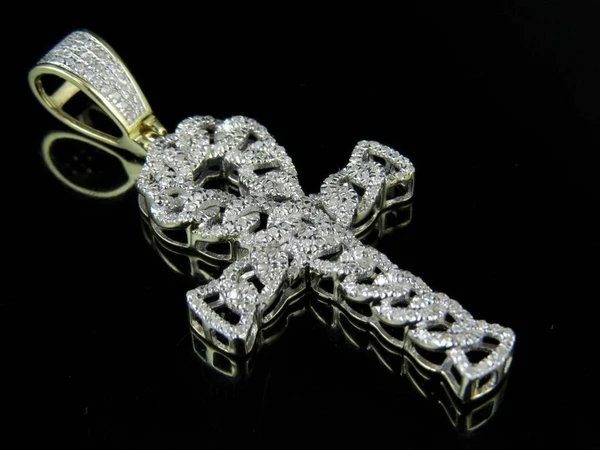 Round VVS Diamond CUBAN CHAIN CROSS Customized Pendant, Customized Religious Diamond Pendant, Full Iced Out Diamond Hip Hop Charm Pendant