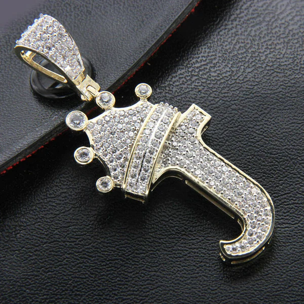 Round VVS Diamond Customized Letter Pendant, Customized Letter Silver Diamond Pendant, Full Iced Out Diamond Hip Hop Charm Pendant