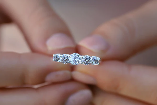 Round 5 Stone Moissanite Solitaire Diamond Engagement Ring, Sterling Silver Moissanite Diamond Wedding Ring For Bridal, 10K/14K Gold Anniversary Diamond Ring For Gift