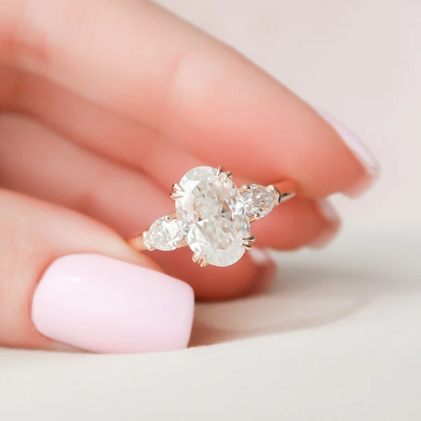 Oval 3 Stone Moissanite Solitaire Diamond Engagement Ring, Sterling Silver Moissanite Diamond Wedding Ring For Bridal, 10K/14K Gold Anniversary Diamond Ring For Gift