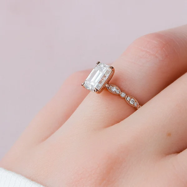 Emerald Moissanite Solitaire Diamond Engagement Ring, Sterling Silver Moissanite Diamond Wedding Ring For Bridal, 10K/14K Gold Anniversary Diamond Ring For Gift