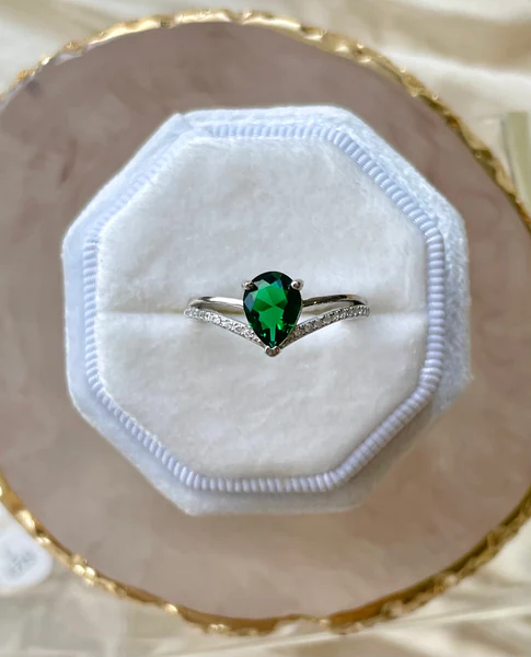 2_a1cb7b78-d147-4da5-b97d-5156e33bfc8b_600x600 Vintage Emerald Pear Shaped Engagement Ring Silver, Tear Drop Emerald Green Twin Band Promise Ring 925 Sterling Silver Birthday Gift for Her