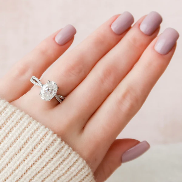 Oval Moissanite Solitaire Diamond Engagement Ring, Sterling Silver Moissanite Diamond Wedding Ring For Bridal, 10K/14K Gold Anniversary Diamond Ring For Gift