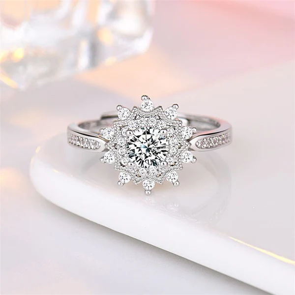 Round Flower Floral Moissanite Halo Diamond Engagement Ring, Sterling Silver Moissanite Diamond Wedding Ring For Bridal, 10K/14K Gold Anniversary Diamond Ring For Gift