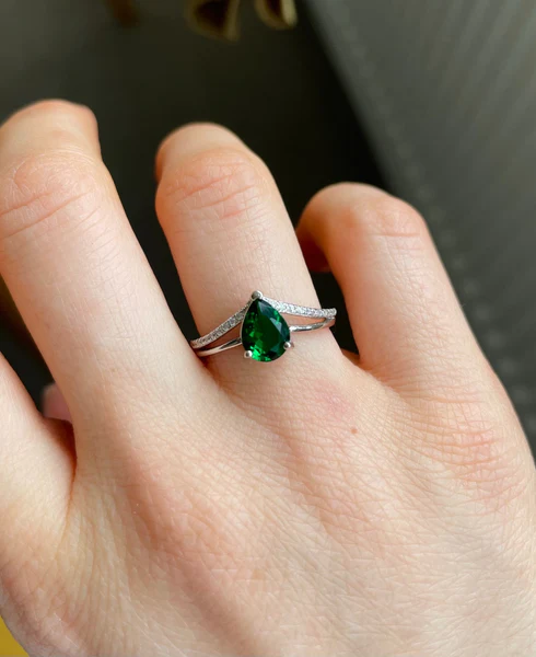 4_1d4bf77a-91f2-4e44-ba53-433fecaaeff1_600x600 Vintage Emerald Pear Shaped Engagement Ring Silver, Tear Drop Emerald Green Twin Band Promise Ring 925 Sterling Silver Birthday Gift for Her