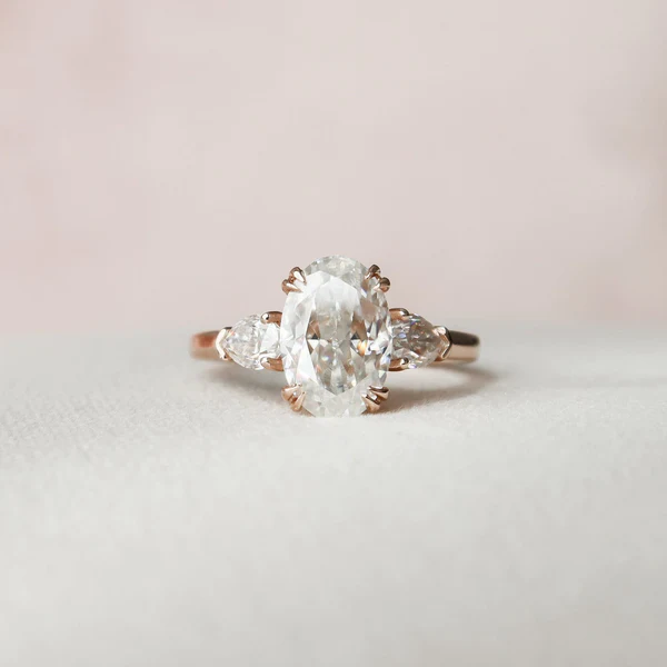 Oval 3 Stone Moissanite Solitaire Diamond Engagement Ring, Sterling Silver Moissanite Diamond Wedding Ring For Bridal, 10K/14K Gold Anniversary Diamond Ring For Gift