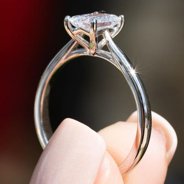 2 CT Radiant Cut Solitaire Diamond Ring 14K Gold Moissanite Ring Radiant Moissanite Engagement Ring Anniversary Ring Radiant Cut Bridal Ring