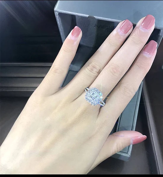 Round Moissanite Solitaire Diamond Engagement Ring, Sterling Silver Moissanite Diamond Wedding Ring For Bridal, 10K/14K Gold Anniversary Diamond Ring For Gift