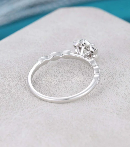 Round Moissanite Solitaire Diamond Engagement Ring, Sterling Silver Moissanite Diamond Wedding Ring For Bridal, 10K/14K Gold Anniversary Diamond Ring For Gift