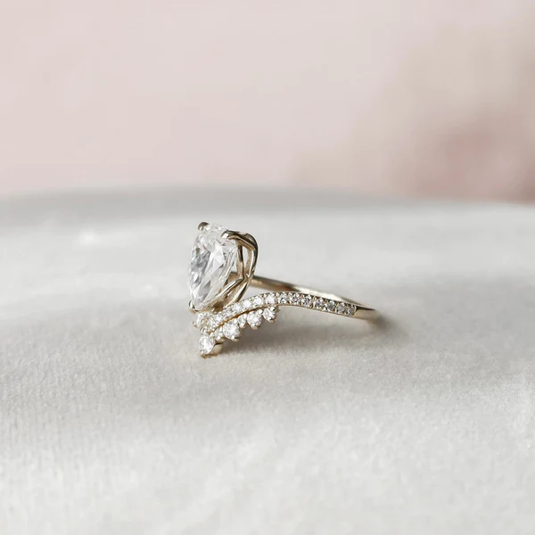 Pear Moissanite Solitaire Diamond Engagement Ring, Sterling Silver Moissanite Diamond Wedding Ring For Bridal, 10K/14K Gold Anniversary Diamond Ring For Gift