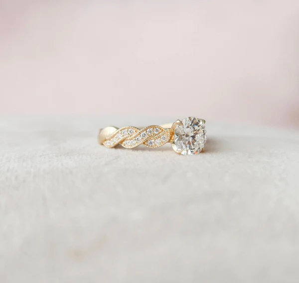 Round Moissanite Solitaire Diamond Engagement Ring, Sterling Silver Moissanite Diamond Wedding Ring For Bridal, 10K/14K Gold Anniversary Diamond Ring For Gift