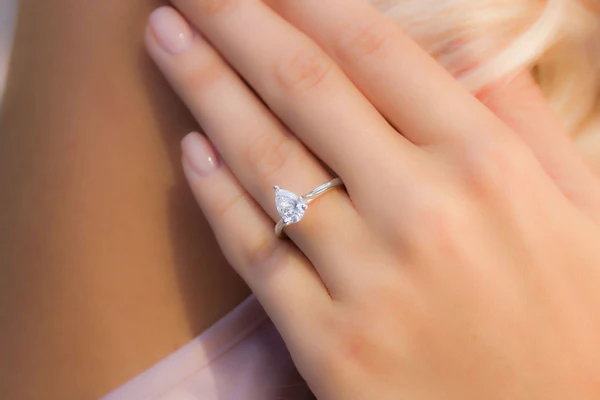 Pear Moissanite Solitaire Diamond Engagement Ring, Sterling Silver Moissanite Diamond Wedding Ring For Bridal, 10K/14K Gold Anniversary Diamond Ring For Gift