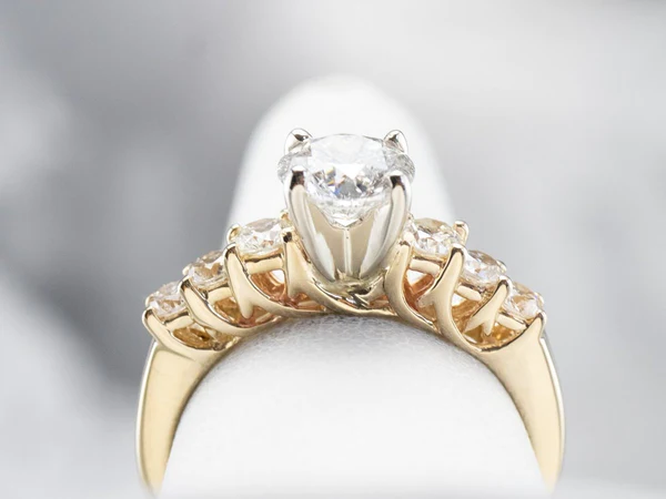 Round Cut Moissanite Solitaire Diamond Engagement Ring, Sterling Silver Moissanite Diamond Wedding Ring For Bridal, 10K/14K Gold Anniversary Diamond Ring For Gift