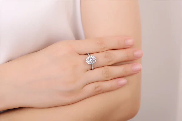 6_a1f7704d-2ae8-4017-b11a-0a4b8c22696d_600x600 Oval Moissanite Halo Diamond Engagement Ring, Sterling Silver Moissanite Diamond Wedding Ring For Bridal, 10K/14K Gold Anniversary Diamond Ring For Gift