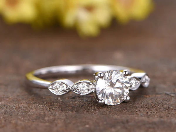 7_19b8d67c-185f-4a0d-a52c-75762c939578_600x600 Round Moissanite Solitaire Diamond Engagement Ring, Moissanite Wedding Ring, Silver Moissanite Diamond Women Ring, Proposal Gold Ring For Her