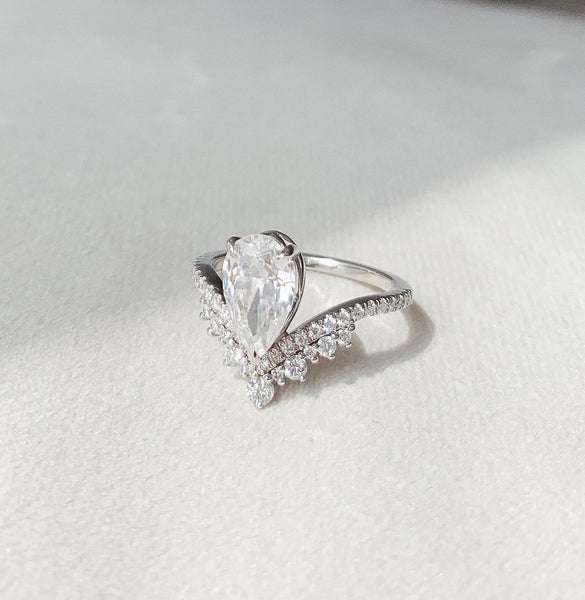 Pear Moissanite Solitaire Diamond Engagement Ring, Sterling Silver Moissanite Diamond Wedding Ring For Bridal, 10K/14K Gold Anniversary Diamond Ring For Gift