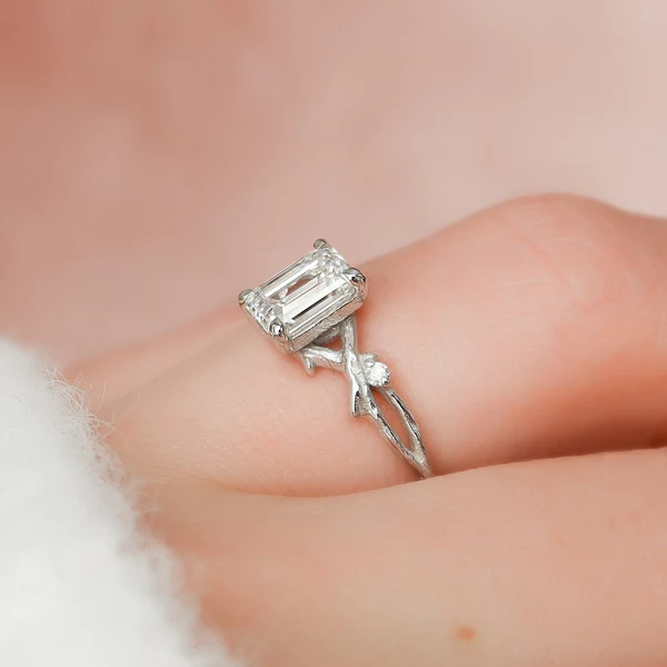 Emerald Moissanite Solitaire Diamond Engagement Ring, Sterling Silver Moissanite Diamond Wedding Ring For Bridal, 10K/14K Gold Anniversary Diamond Ring For Gift