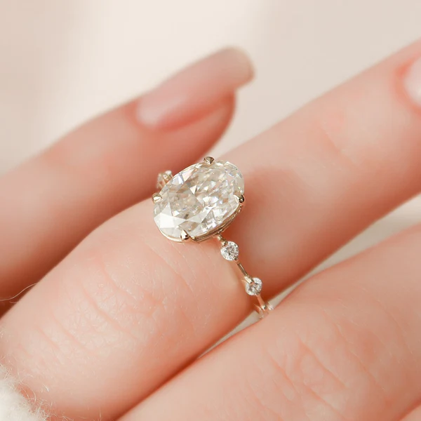 Oval Moissanite Solitaire Diamond Engagement Ring, Sterling Silver Moissanite Diamond Wedding Ring For Bridal, 10K/14K Gold Anniversary Diamond Ring For Gift