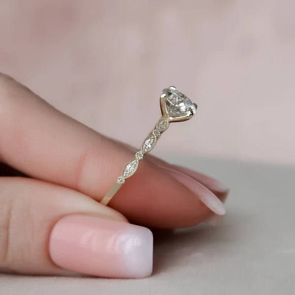 Round Moissanite Solitaire Diamond Engagement Ring, Sterling Silver Moissanite Diamond Wedding Ring For Bridal, 10K/14K Gold Anniversary Diamond Ring For Gift